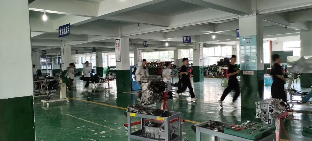 车辆工程系开展2024年防灾减灾日疏散演练活动