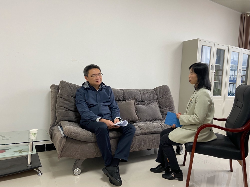 沐鸣党委书记何军深入教务科调研指导工作活动
