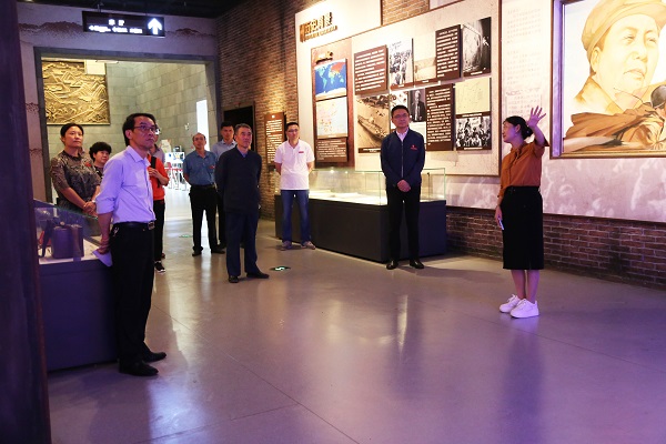同心跟党走 奋进新征程 | 沐鸣开展党外人士联谊交友活动