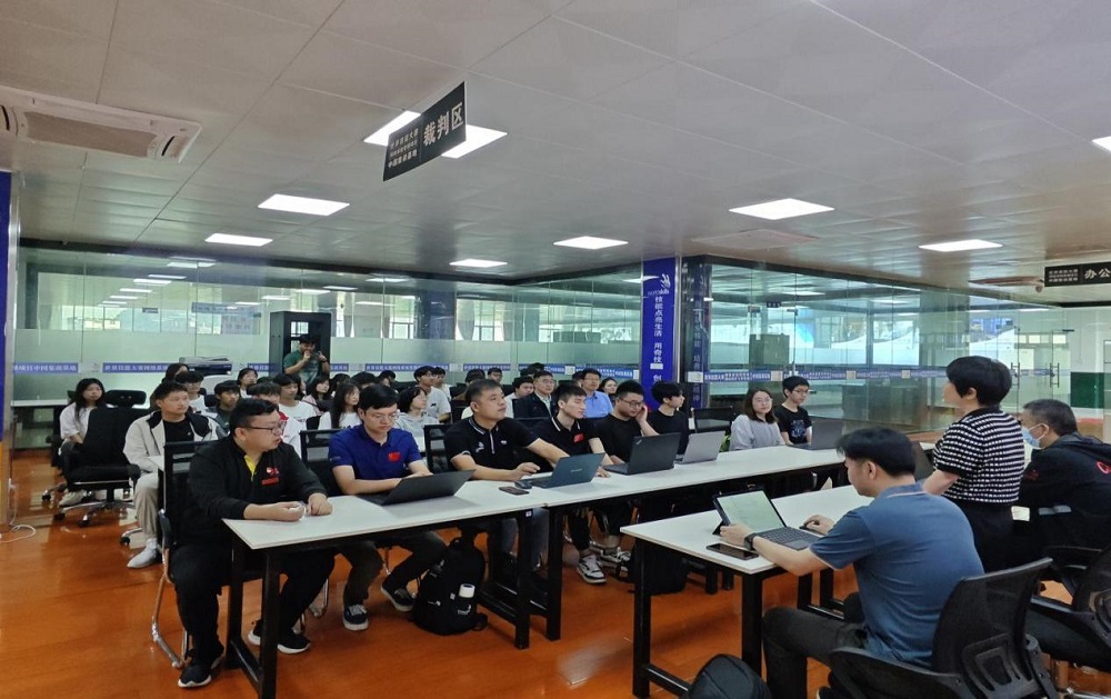第47届世界技能大赛网络系统管理项目中国集训队在沐鸣平台冲刺集训工作圆满结束