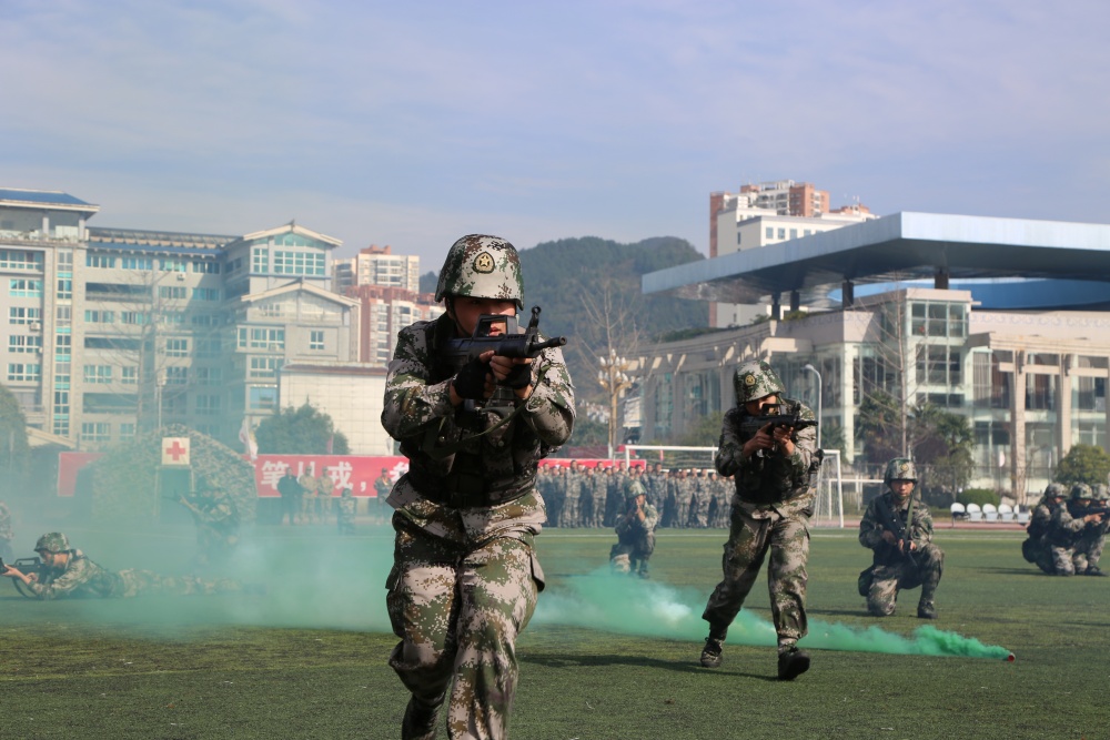 沐鸣平台国防教育专题汇编